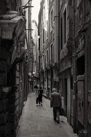 Venice Alley-1